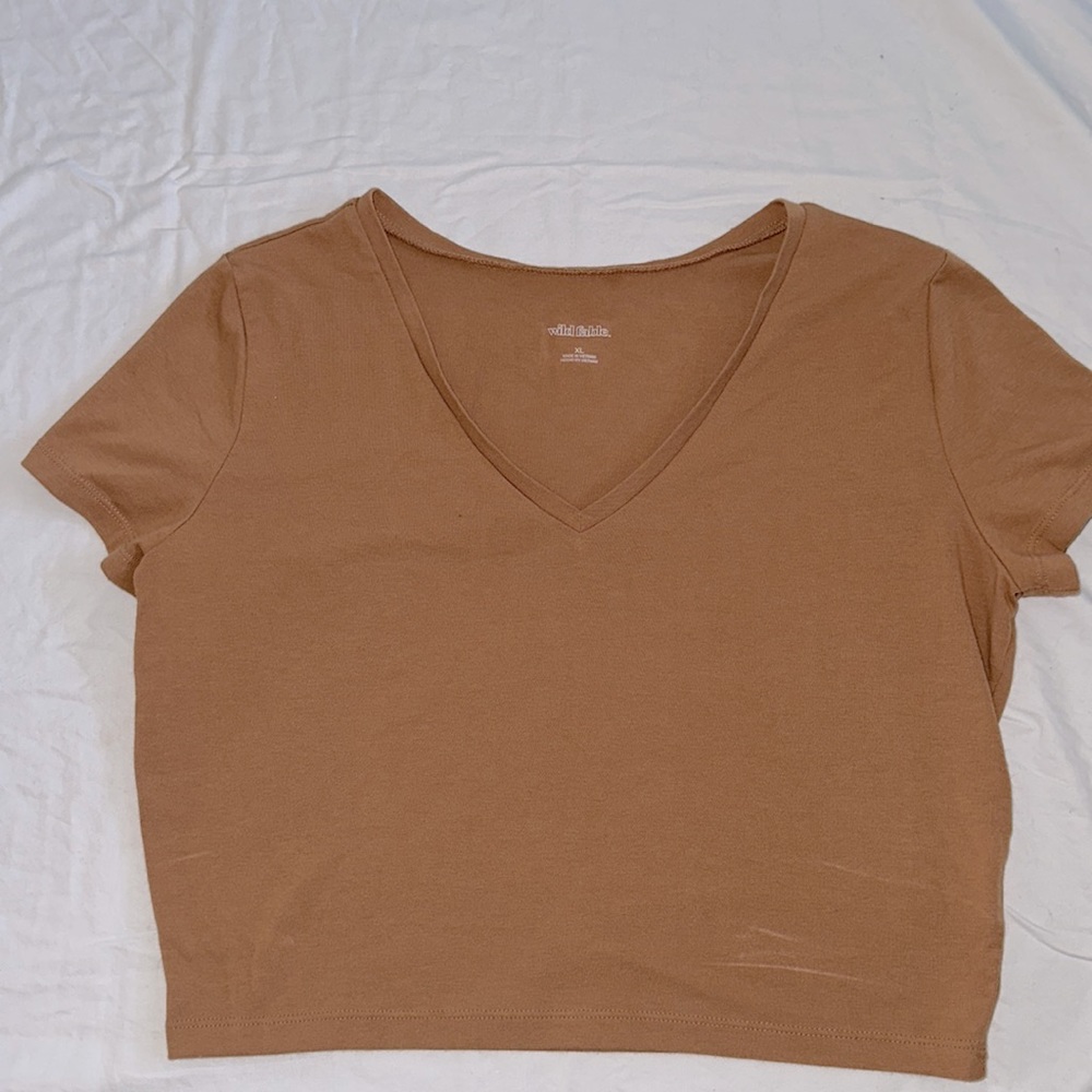 Light brown v neck cropped top